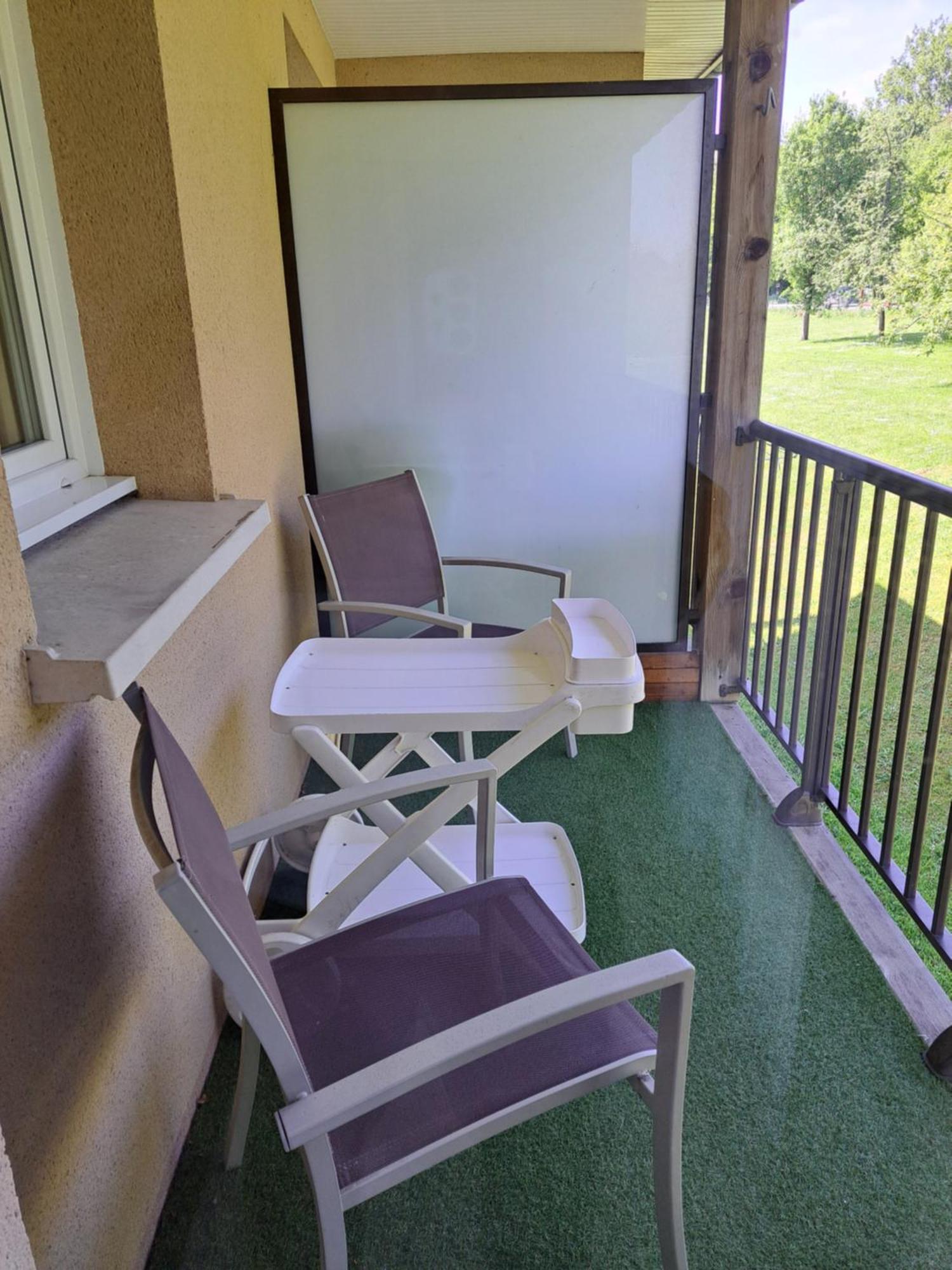 Appartement De 30M2 Dans Residence A Proximite D'Honfleur Équemauville Eksteriør billede