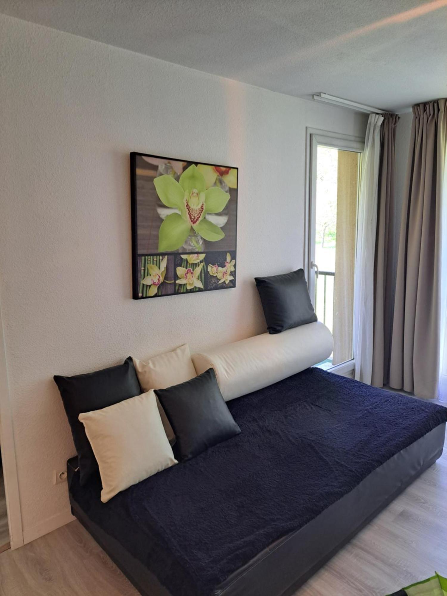 Appartement De 30M2 Dans Residence A Proximite D'Honfleur Équemauville Eksteriør billede